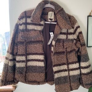 Brown Checkered Sherpa NEW